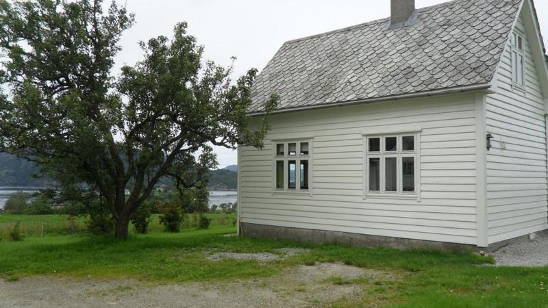 Donhaug Gjestegard Uskedalen Bilik gambar