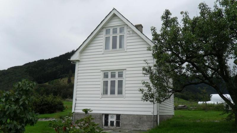 Donhaug Gjestegard Uskedalen Bilik gambar